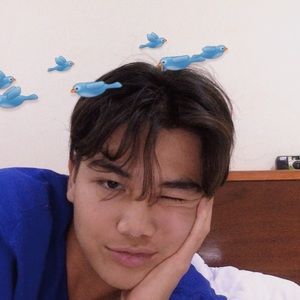 Meet your Posher, Kien